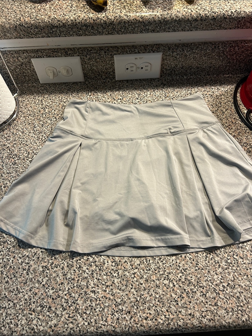 Women’s Light Gray Pleated Golf/Tennis skirt-skort